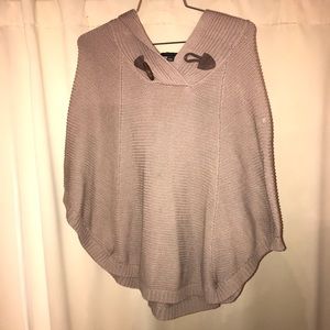 BR Factory knit hooded poncho, S